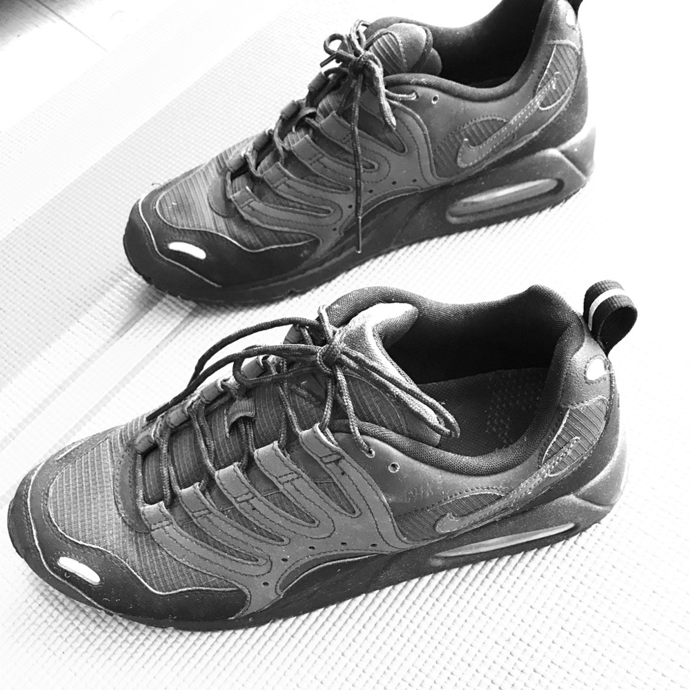 Never been worn Nike Air Max Training Sneakers